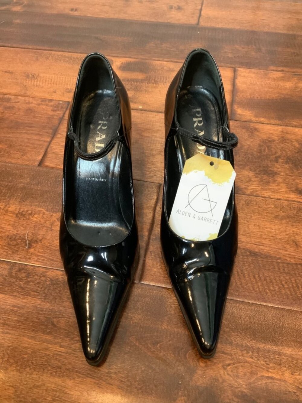 Prada Black Patent Leather Mary Jane Kitten Heels Size 8 | 38 - Picture 3 of 7